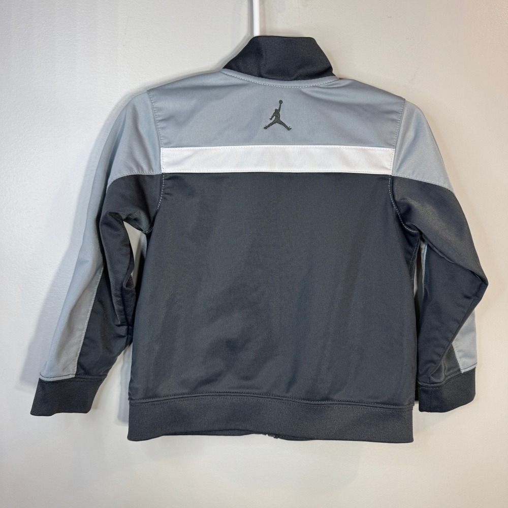 Jordan Track Jacket Full Zip‎ Gray White Black Toddler 24M Outdoor Activities - Picture 3 of 7